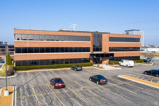 1110 Jorie Blvd, Oak Brook IL - Loft