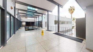 3065 Rosecrans Pl, San Diego, CA for sale Interior Photo- Image 2 of 8