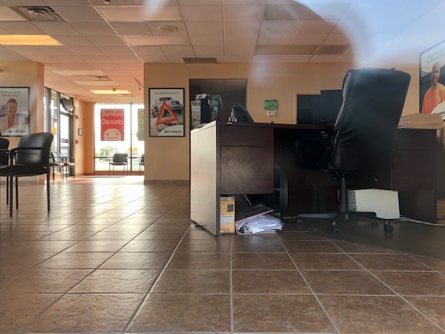 21100 Western Ave, Olympia Fields, IL for lease - Interior Photo - Image 2 of 16