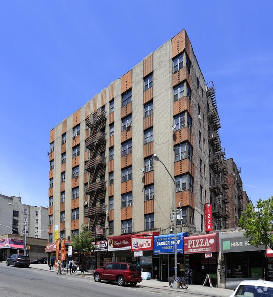 221-229 167th St, Bronx, NY for lease - Building Photo - Image 2 of 6