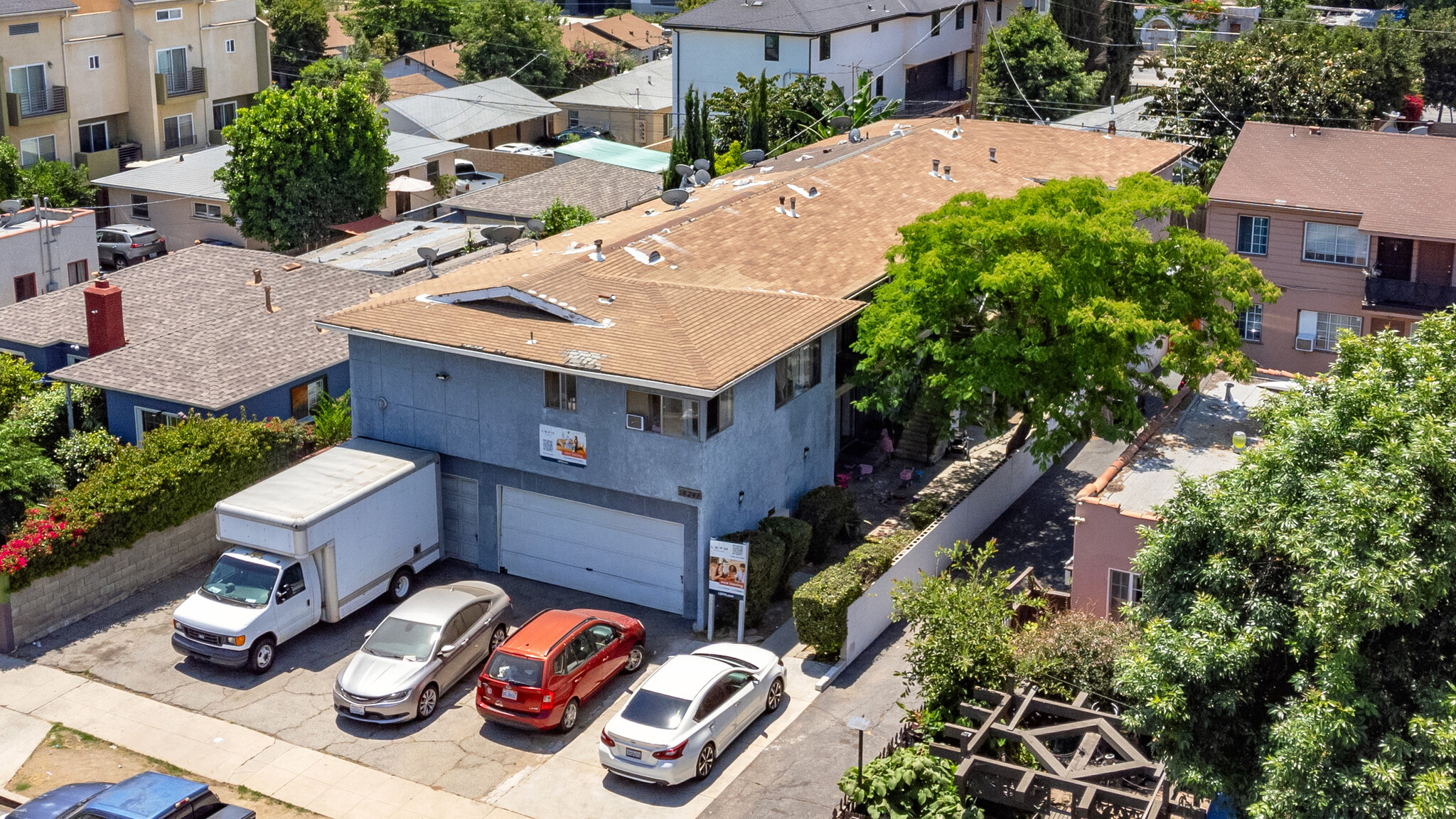 14248 Gilmore St, Van Nuys, CA for sale Primary Photo- Image 1 of 28