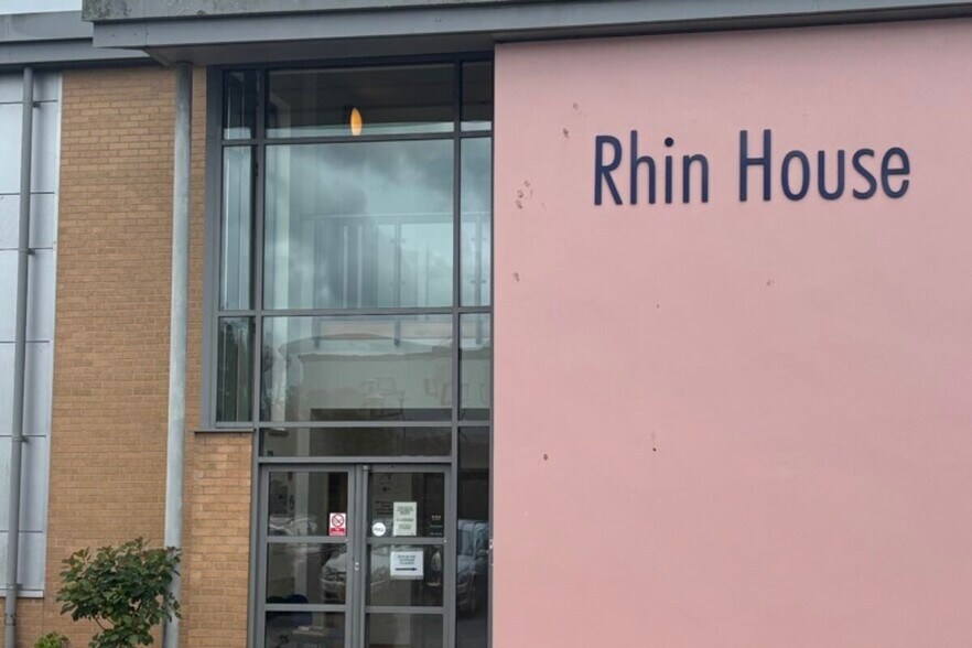 24 William Prance Rd, Plymouth for lease - Building Photo - Image 2 of 3