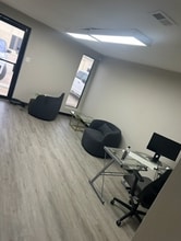 5214 Burleson Rd, Austin, TX for lease Interior Photo- Image 1 of 5