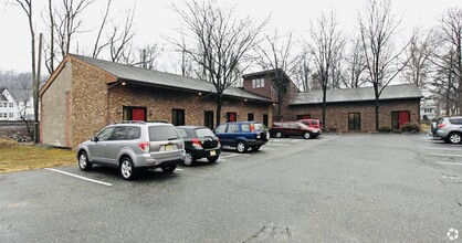 35 Belden Pl, Montclair, NJ for lease Building Photo- Image 2 of 7