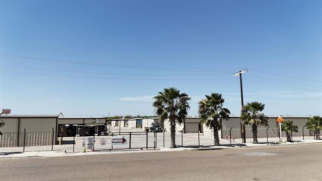 102 Camino Nuevo, Laredo, TX for sale - Building Photo - Image 3 of 18