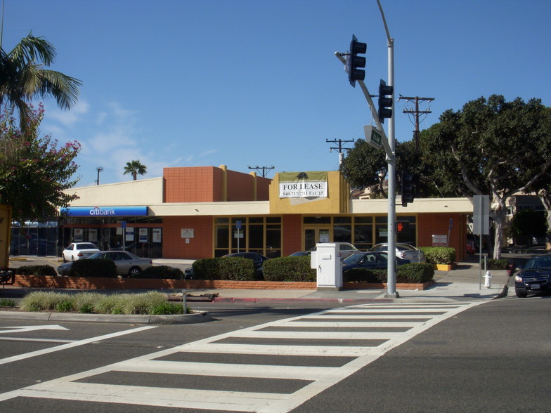 3049 E Coast Hwy, Corona Del Mar, CA for lease - Building Photo - Image 1 of 15