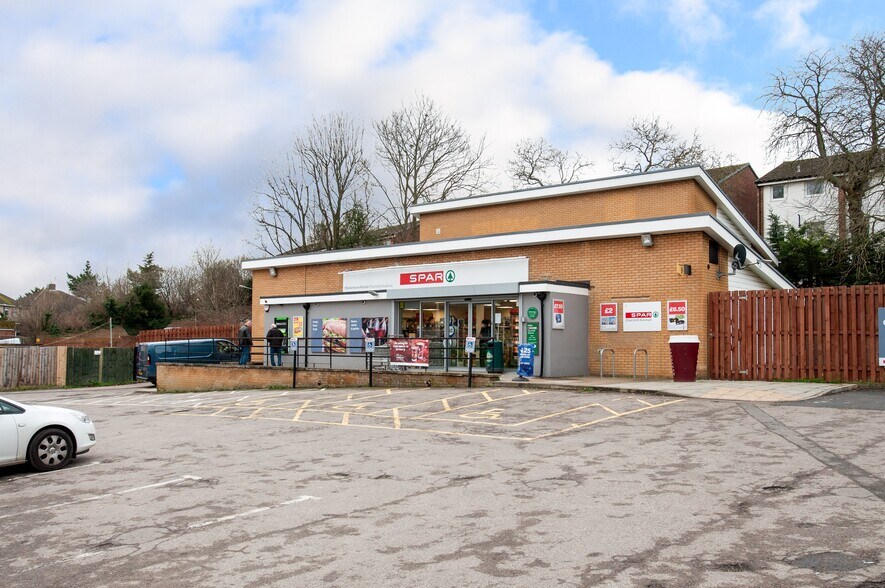 Churchill Ave, Chatham for sale - Primary Photo - Image 1 of 1