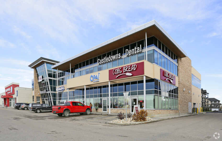 15945-15996 97th St NW, Edmonton, AB for lease - Building Photo - Image 1 of 3