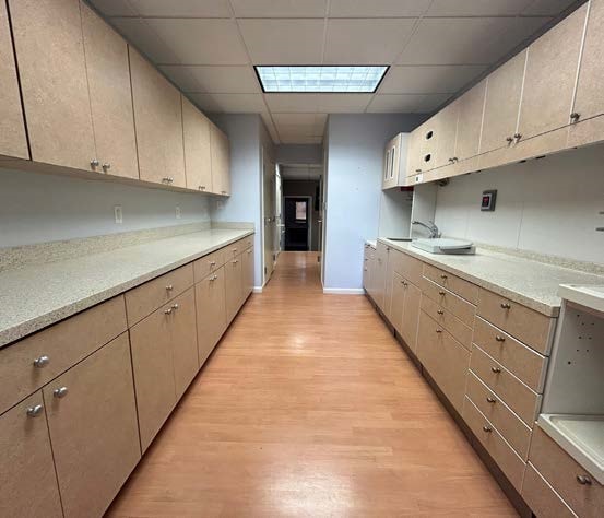 900 Gardens Blvd, Charlottesville, VA for lease - Interior Photo - Image 2 of 11