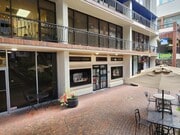 Eaton Square retail courtyard shops