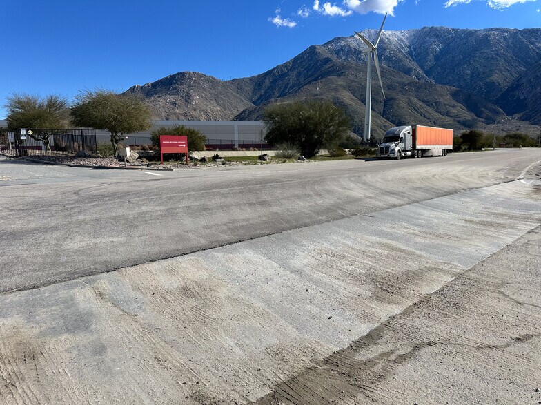 Cabazon CA, Cabazon, CA for sale - Primary Photo - Image 2 of 12