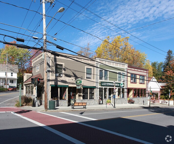 4971 Lake Shore Dr, Bolton Landing, NY for sale - Primary Photo - Image 1 of 1