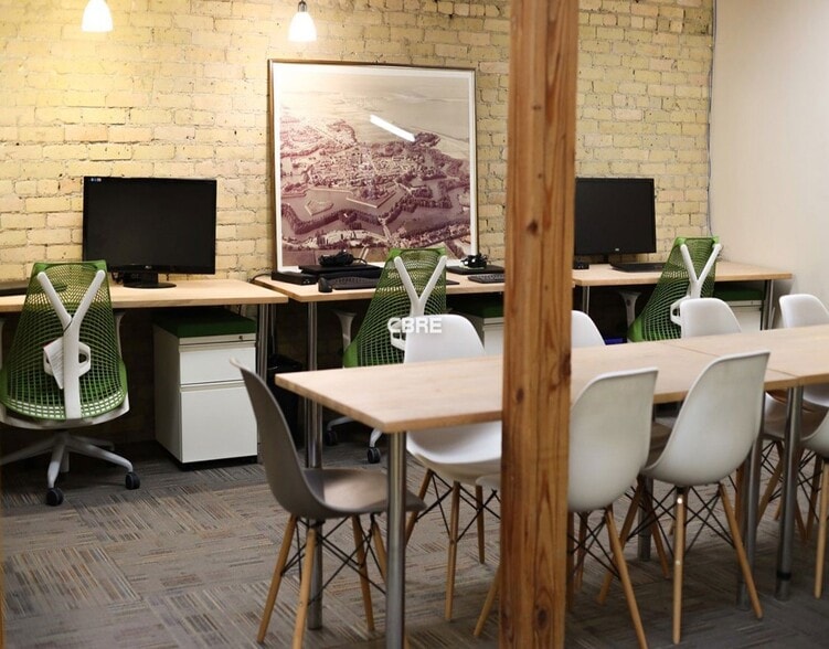 46-50 Princess St, Winnipeg, MB for sale - Interior Photo - Image 2 of 3