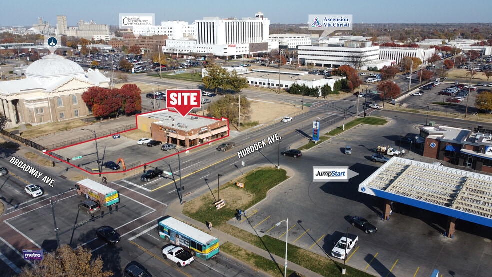 308-312 E Murdock St, Wichita, KS for lease - Building Photo - Image 1 of 4