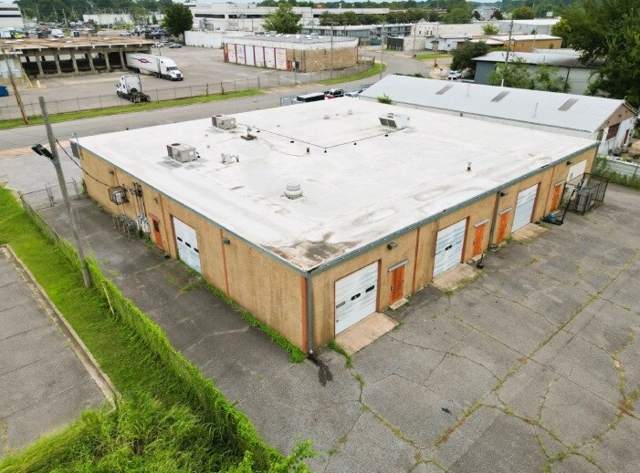 3095 Stonebrook Cir, Memphis, TN for lease - Building Photo - Image 3 of 19
