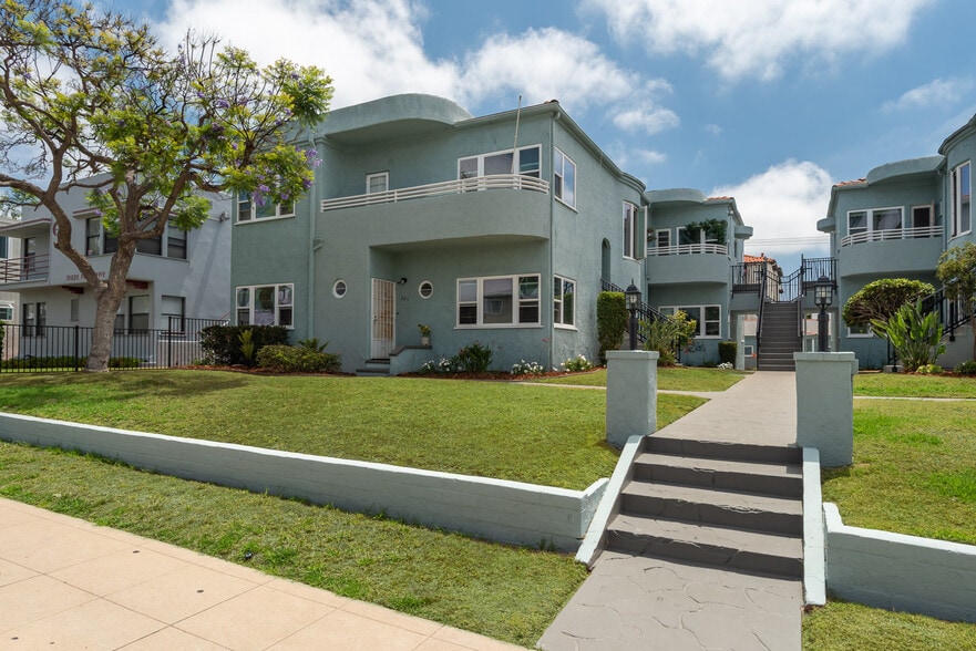 349-363 D Ave, Coronado, CA for sale - Building Photo - Image 2 of 25