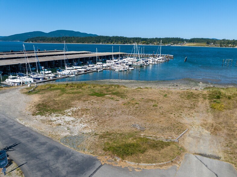 1502 5th St, Anacortes, WA for sale - Aerial - Image 3 of 14