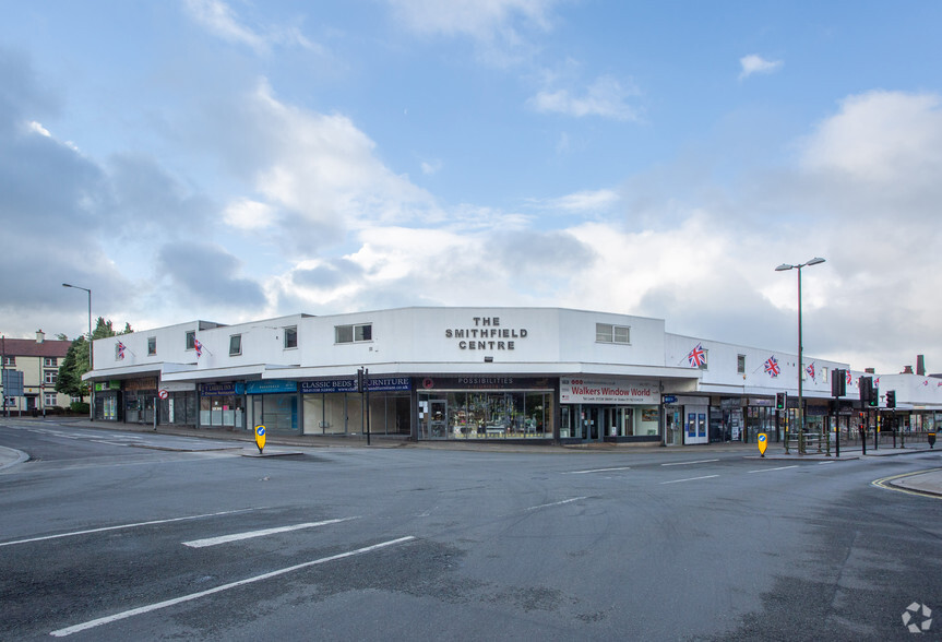 7 The Smithfield Centre, Leek for lease - Primary Photo - Image 1 of 4