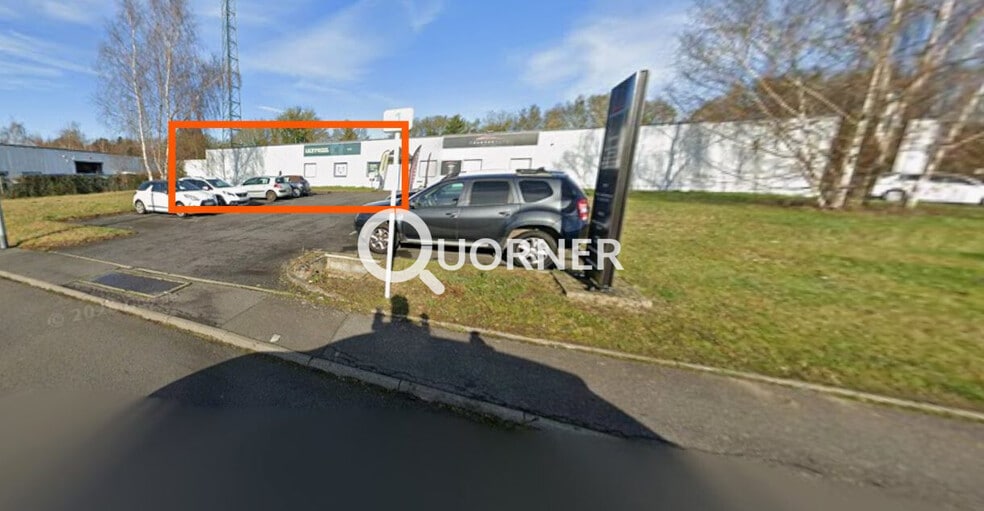 Flex in Lens for lease - Building Photo - Image 1 of 3