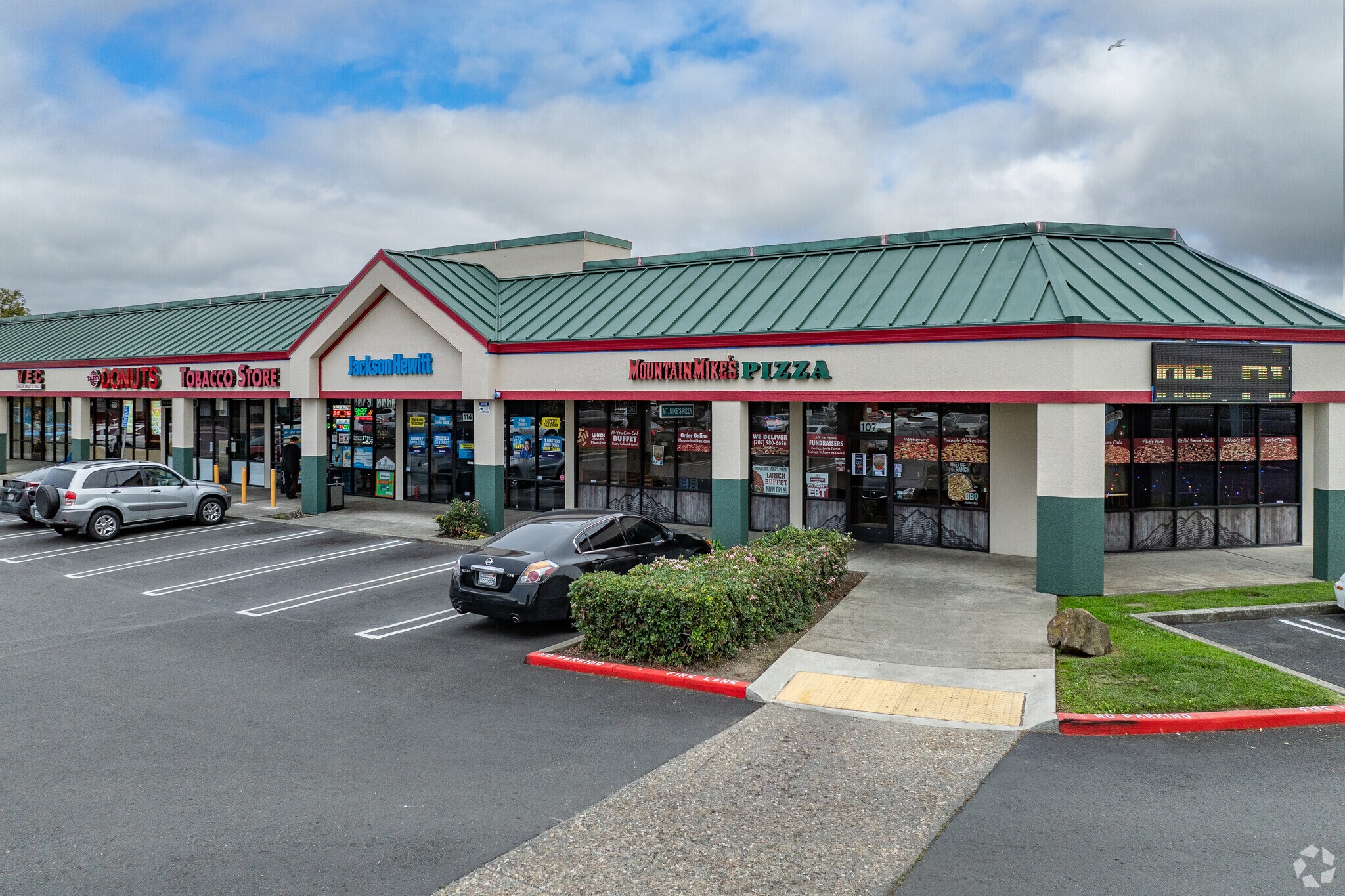 4380 Sonoma Blvd, Vallejo, CA for lease Primary Photo- Image 1 of 8