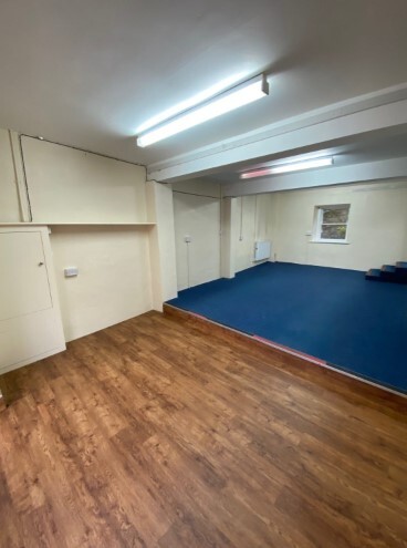 10-12 Exchange St, Jedburgh for sale - Interior Photo - Image 2 of 9