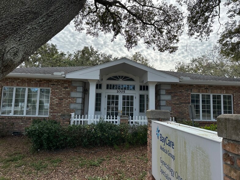 1005 Pinellas St, Clearwater, FL for lease - Building Photo - Image 3 of 31