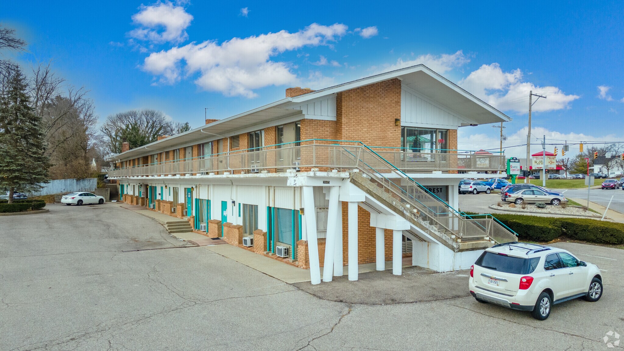 3985 Race Rd, Cincinnati, OH for lease Primary Photo- Image 1 of 21