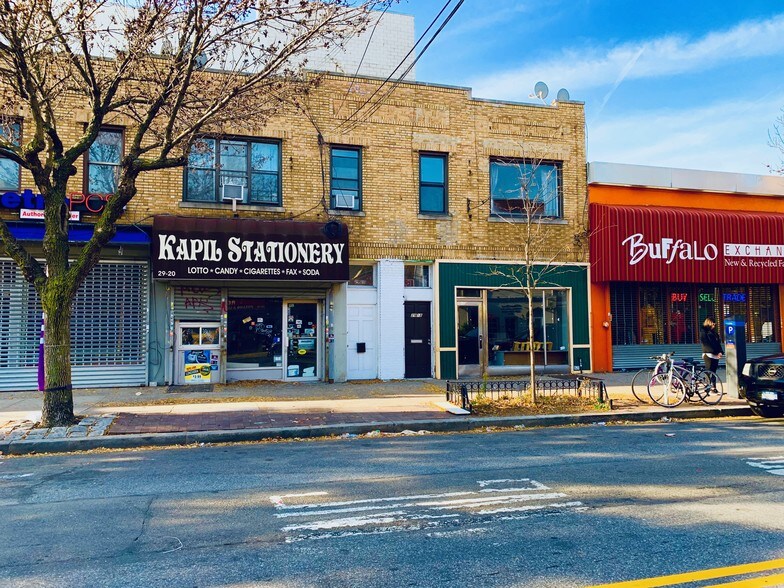 2918 Ditmars Blvd, Astoria, NY 11105