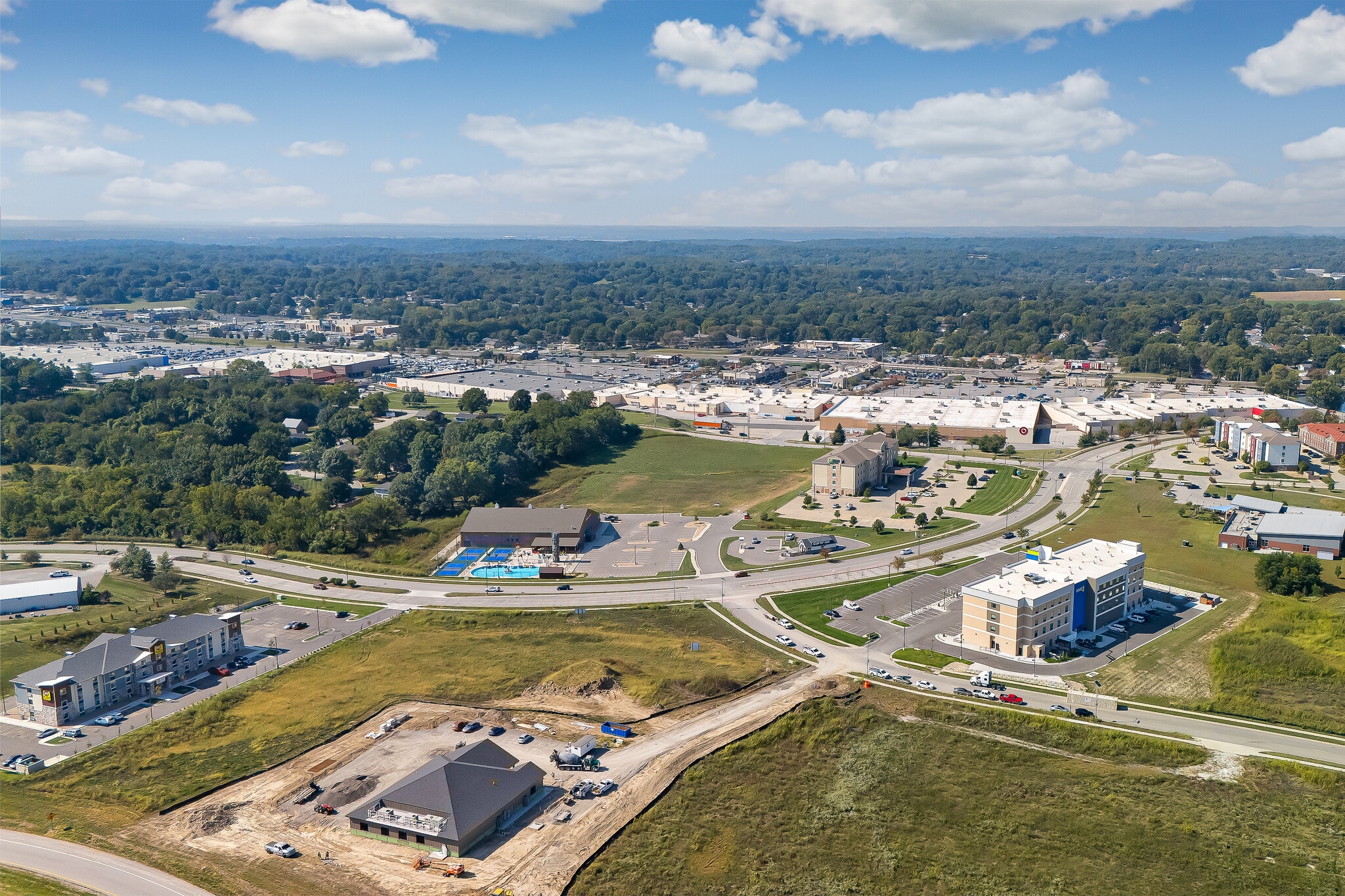 3620 Village Dr, Saint Joseph, MO for sale Building Photo- Image 1 of 5