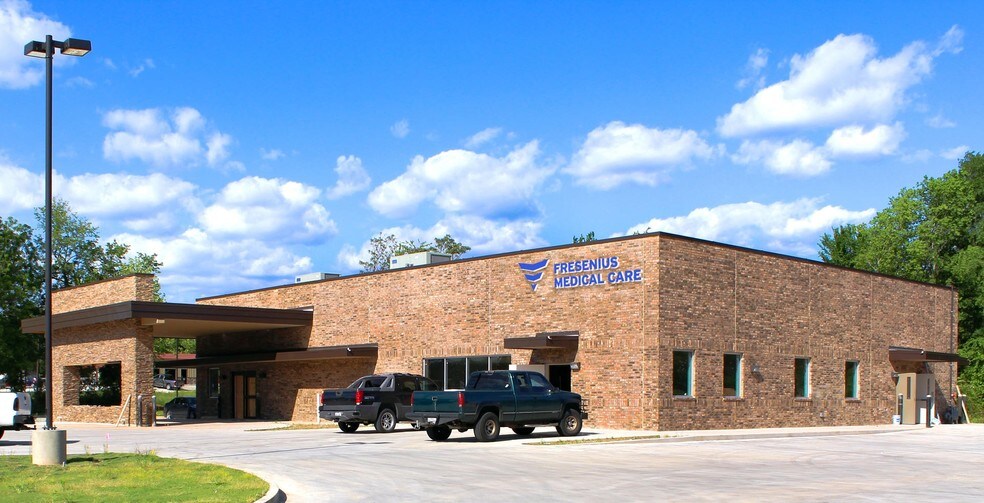 812 US Highway 271 N, Gilmer, TX for sale - Primary Photo - Image 1 of 1
