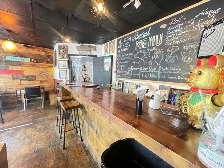 217 Knickerbocker Ave, Brooklyn, NY 11237