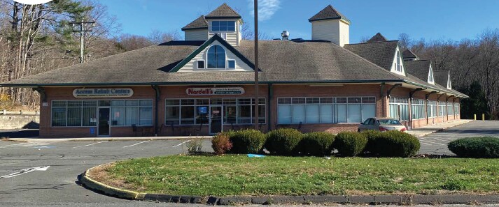 84 Oxford Rd, Oxford, CT for lease - Building Photo - Image 1 of 3