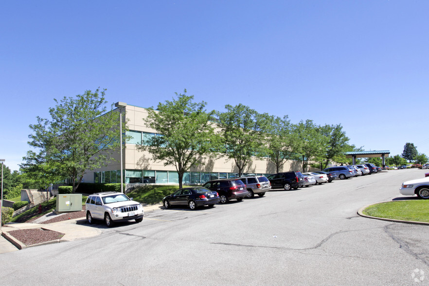 13303 Tesson Ferry Rd, Saint Louis, MO for lease - Building Photo - Image 3 of 10