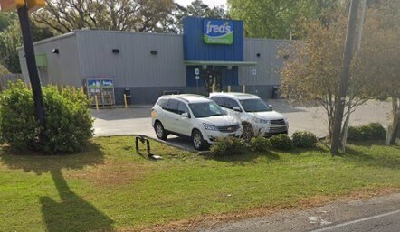 510 N Thomson Ave, Iowa, LA for sale Building Photo- Image 1 of 1