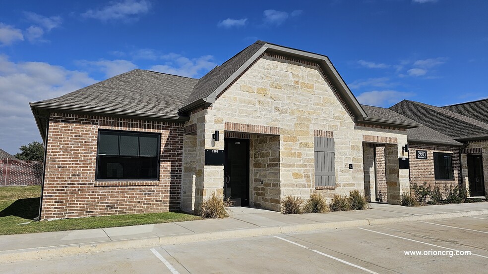 2601 Little Elm Pkwy, Little Elm, TX for lease - Building Photo - Image 3 of 16