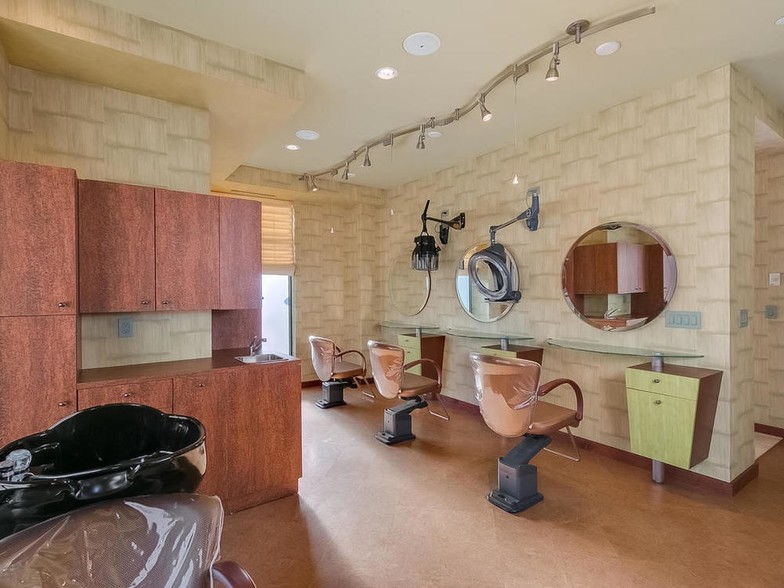 4100 Spring St, Spring Park, MN for lease - Interior Photo - Image 2 of 25