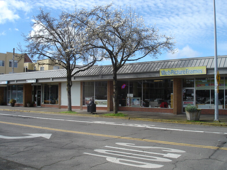 806 Charnelton St, Eugene, OR for sale - Building Photo - Image 2 of 4