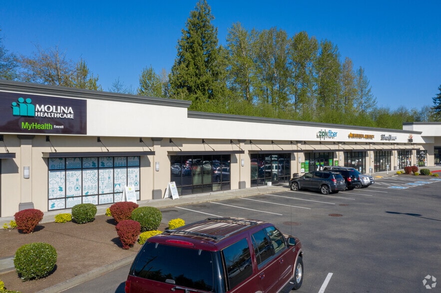 15 SW Everett Mall Way, Everett, WA 98204 Evergreen Summit Retail Center