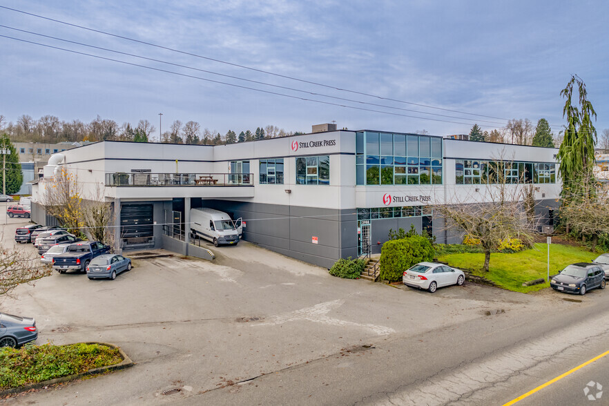 3975 Myrtle St, Burnaby, BC for lease - Primary Photo - Image 1 of 3