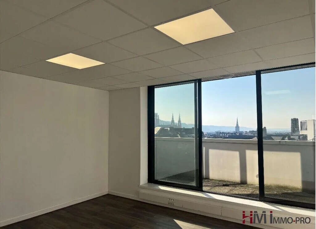 Location Bureaux 95 m² à 192 m² - Photo 1