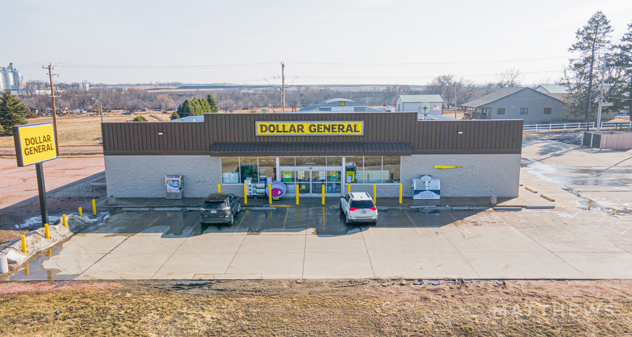 301 W 4th St, Dell Rapids, SD for sale Primary Photo- Image 1 of 1