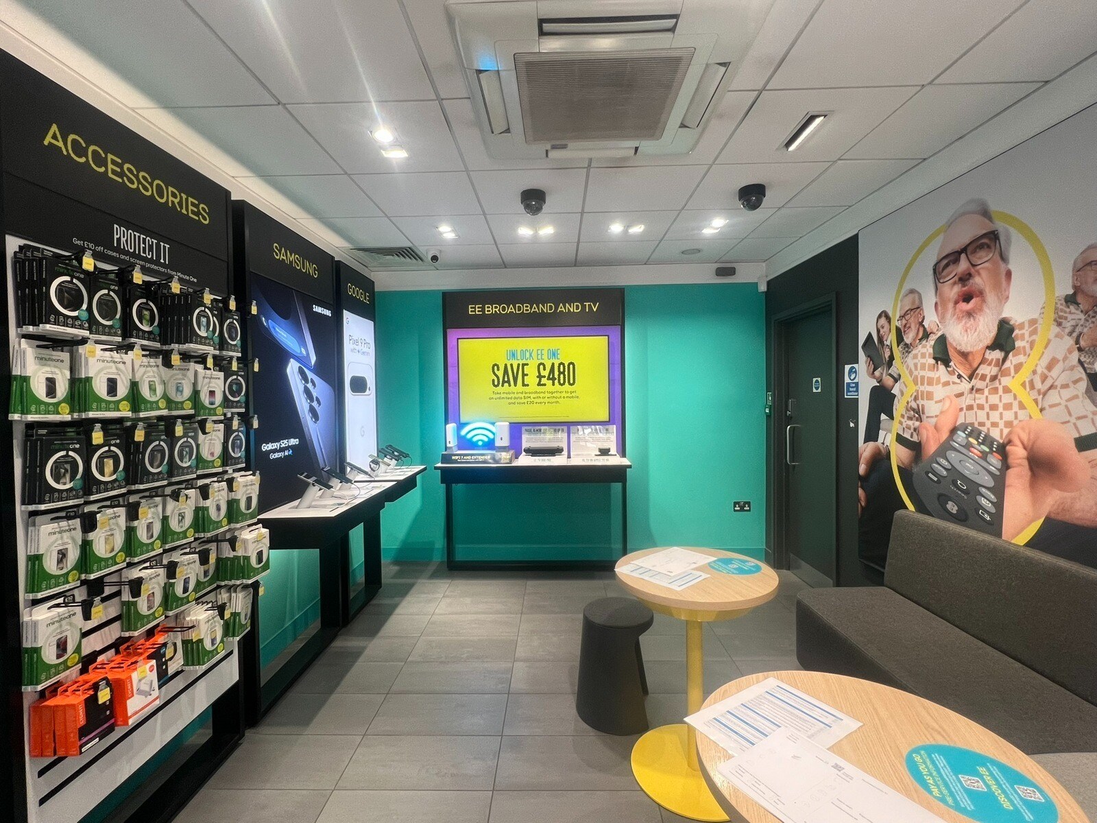 14-22 Effingham St, Rotherham for lease Interior Photo- Image 1 of 3