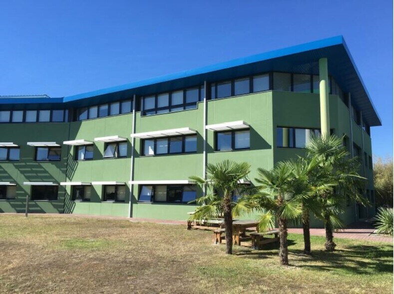 4 Voie Romaine, Canéjan for lease - Building Photo - Image 2 of 16