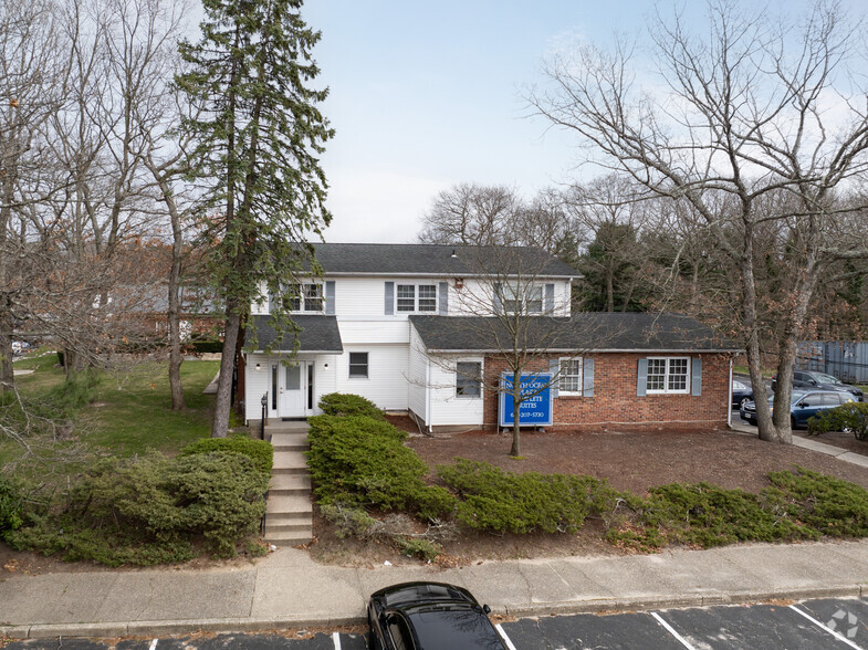 1715-1743 N Ocean Ave, Medford, NY for lease - Building Photo - Image 2 of 5