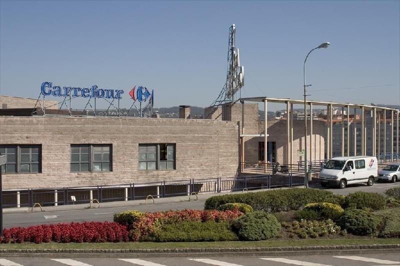 Retail in Poio for sale Building Photo- Image 1 of 13