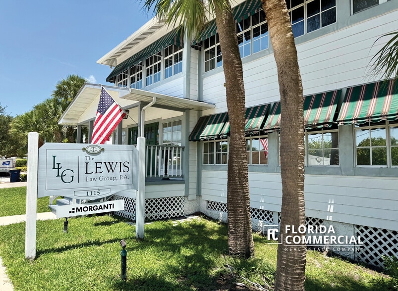 1115 SE Ocean Blvd, Stuart, FL for sale - Building Photo - Image 3 of 36