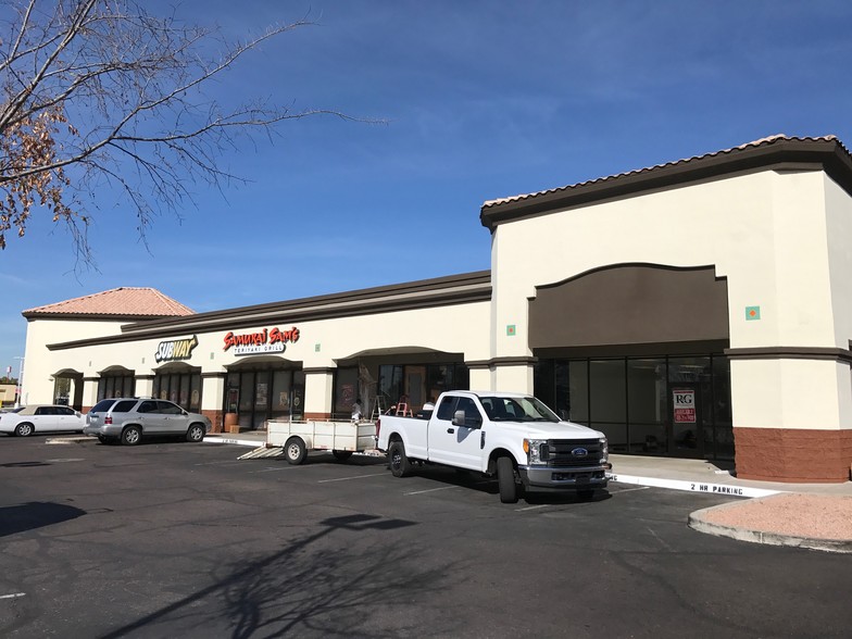 2316-2330 W Bethany Home Rd, Phoenix, AZ for lease - Building Photo - Image 2 of 3