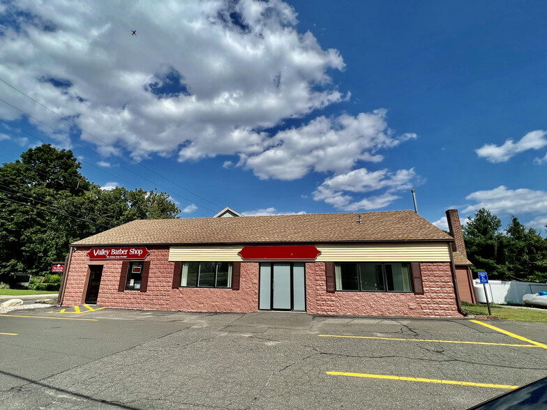 2-4 Center St, Tariffville, CT for lease - Primary Photo - Image 1 of 6