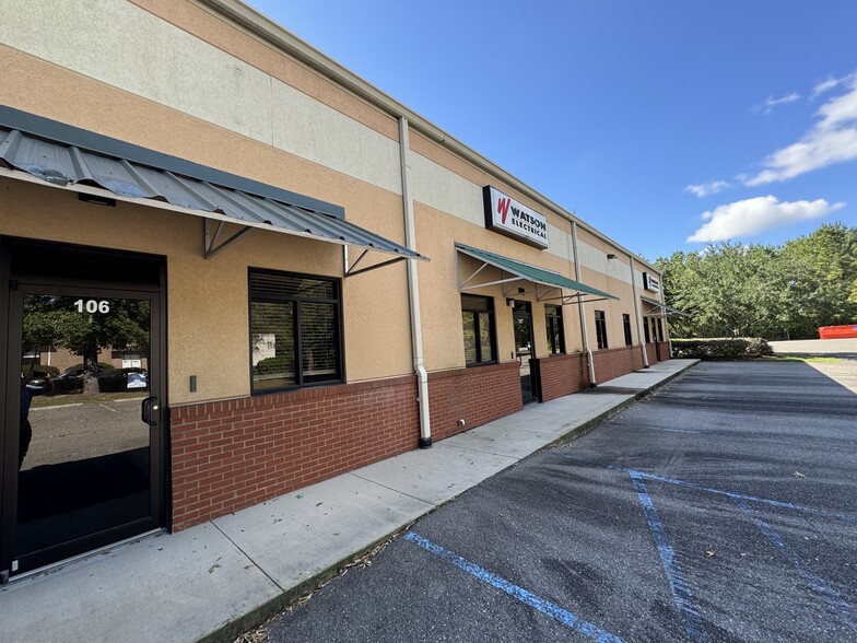 3215 Fortune Dr, North Charleston, SC for lease - Building Photo - Image 1 of 15