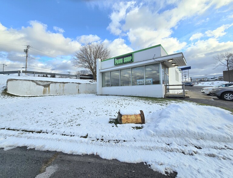 2803 Brewerton Rd, Mattydale, NY for sale - Building Photo - Image 1 of 22